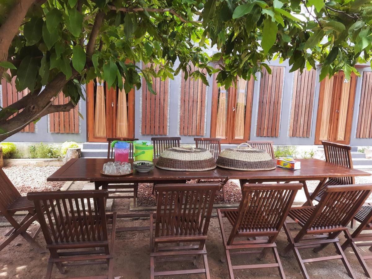E2 Guest House كاريمونجاوا المظهر الخارجي الصورة