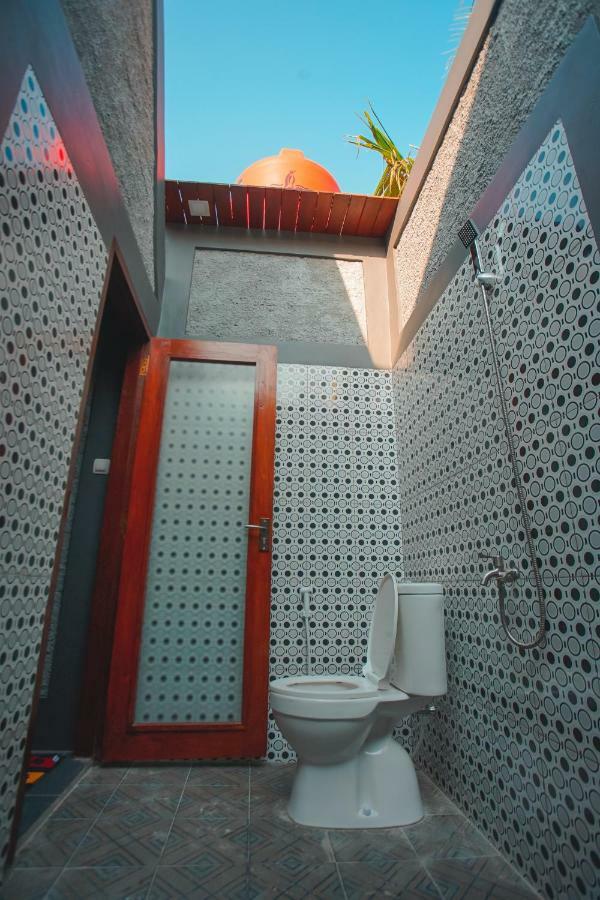 E2 Guest House كاريمونجاوا المظهر الخارجي الصورة